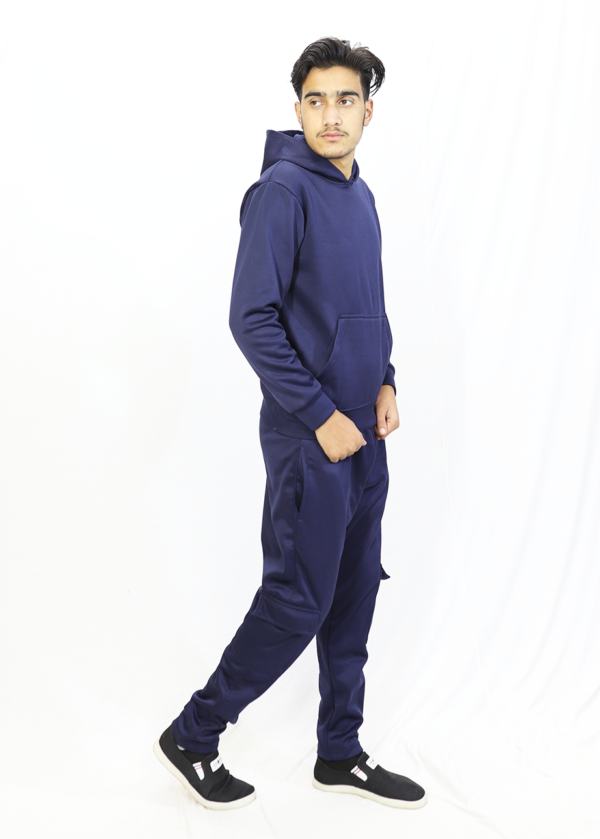 tredning tracksuits designs